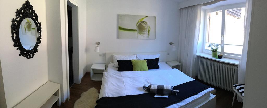 Haus Tirolerland Hotel Oetz Bagian luar foto